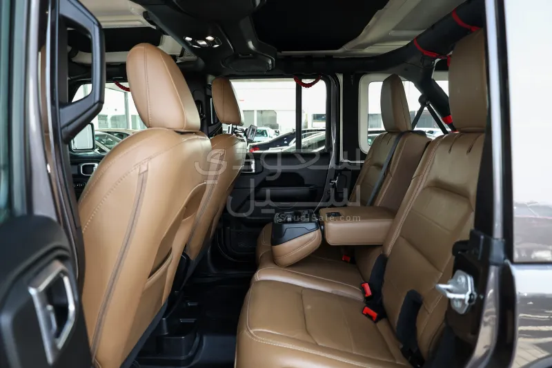 2021 Jeep Wrangler Sahara