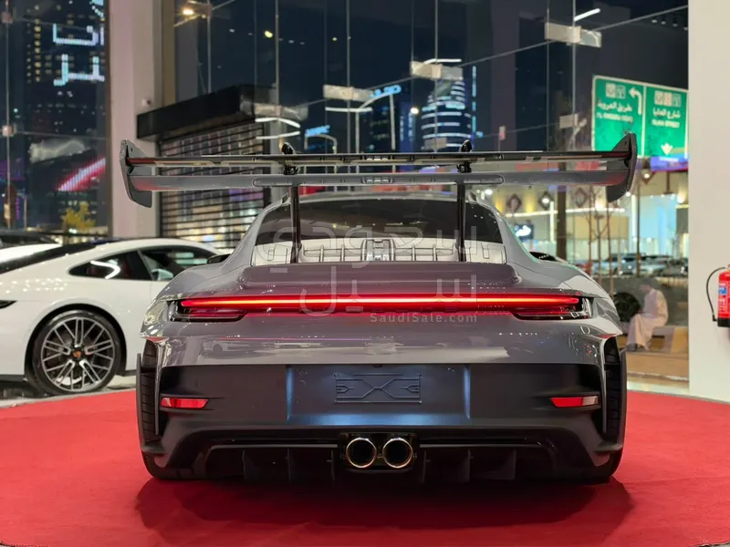 2024 بورش 911 جي تي 3 ار اس
