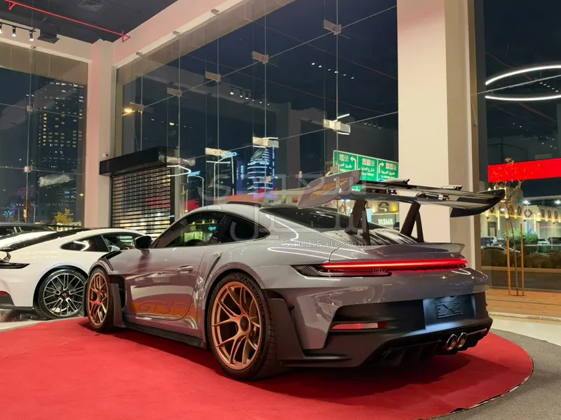 2024 بورش 911 جي تي 3 ار اس