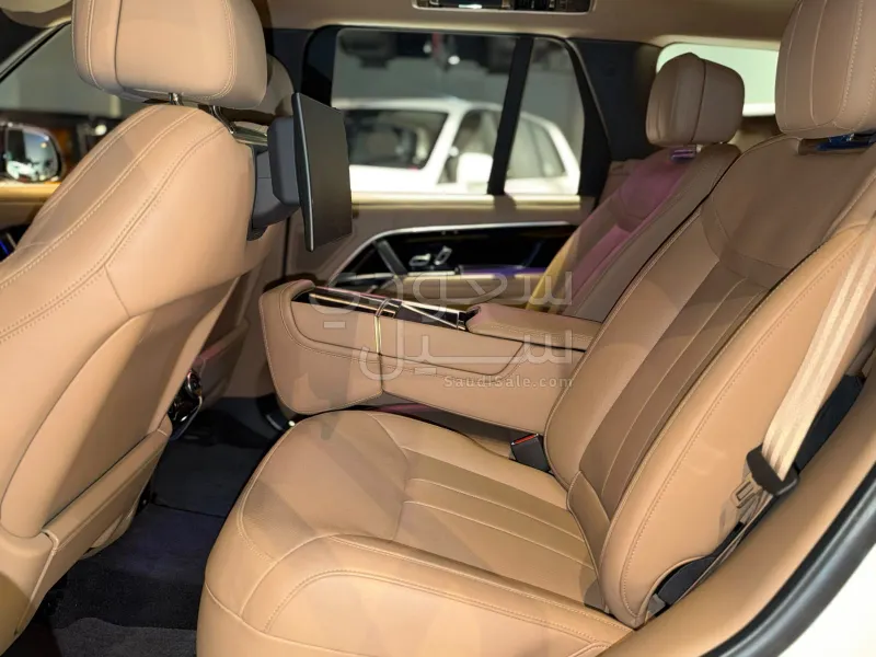2023 لاند روفر رينج روفر اوتوبيوغرافي