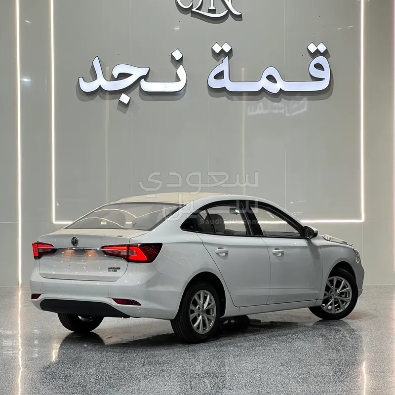 2026 ام جي ام جي 5