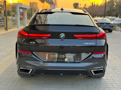 2023 BMW X Series 6 M50i