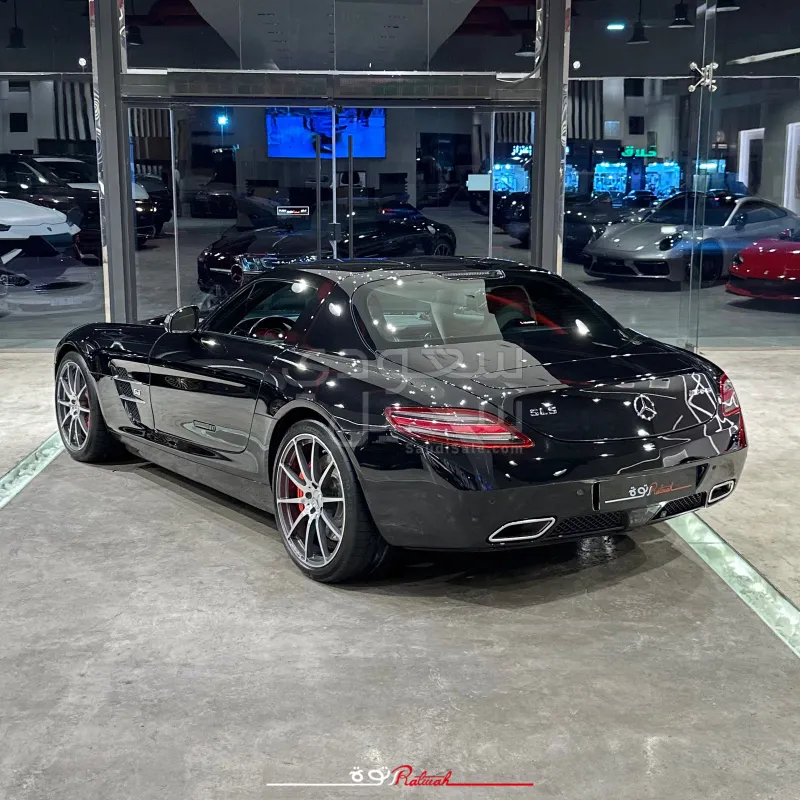 2011 Mercedes-Benz SLS