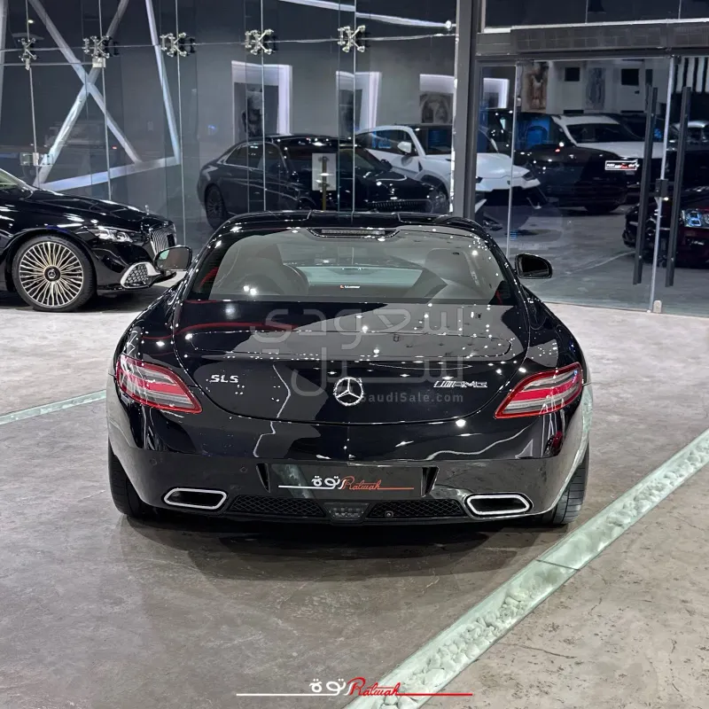 2011 Mercedes-Benz SLS