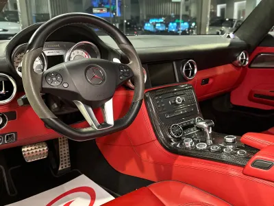 2011 Mercedes-Benz SLS