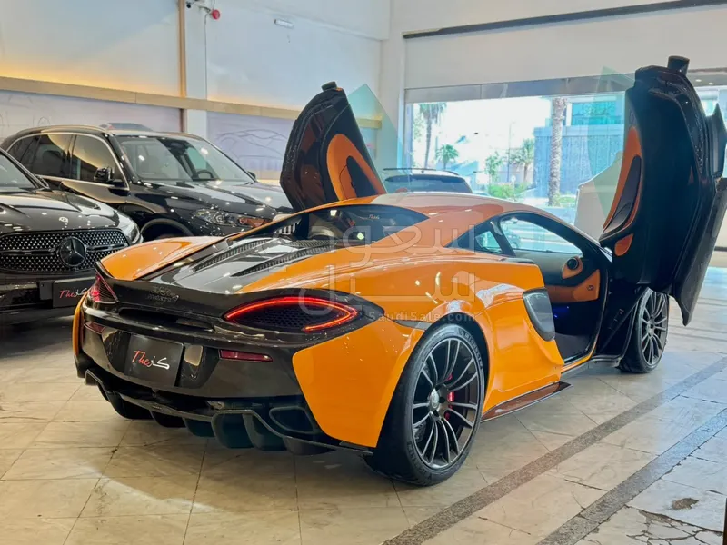 2017 مكلارين 570 اس