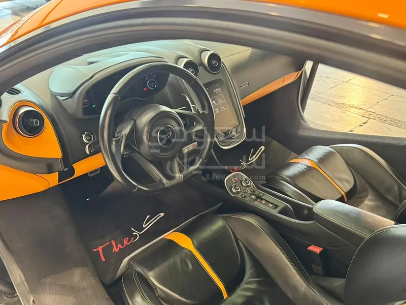 2017 مكلارين 570 اس