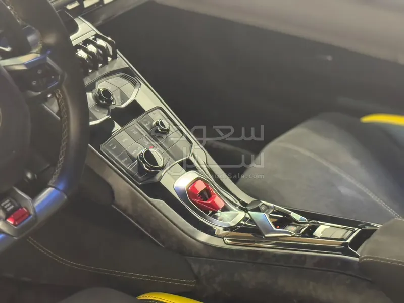 2017 لمبرجيني هوراكان