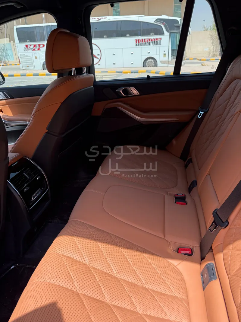 2023 بي ام دبليو الفئة اكس 5 إم كت