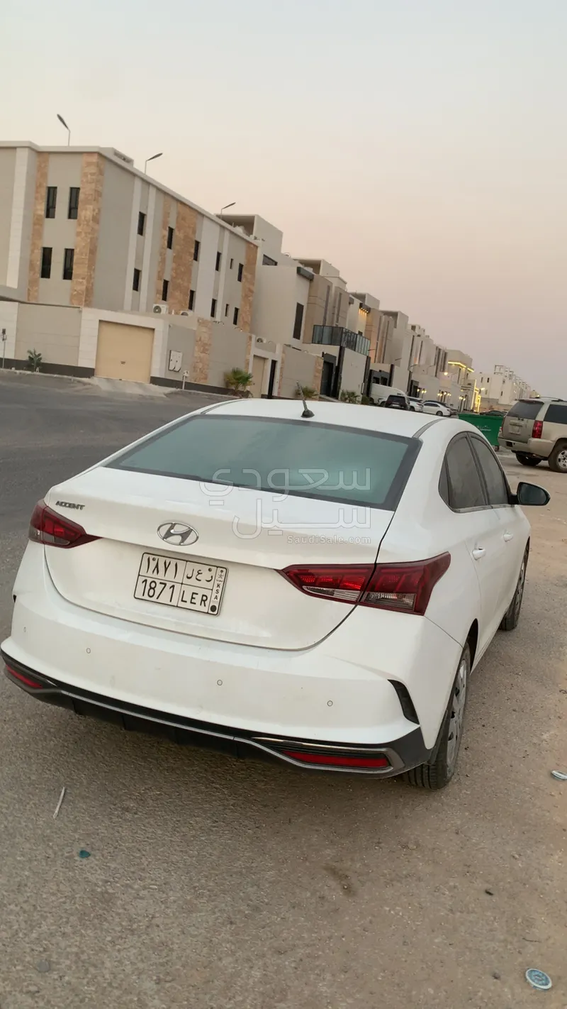 2023 هيونداي اكسنت