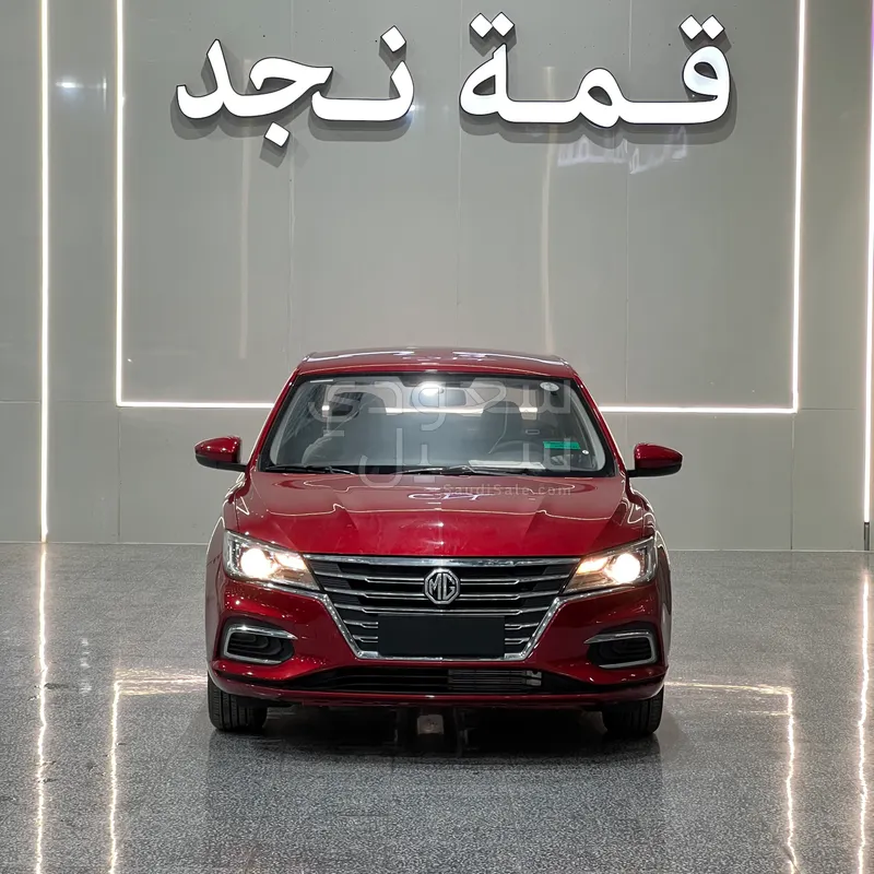 2025 ام جي ام جي 5