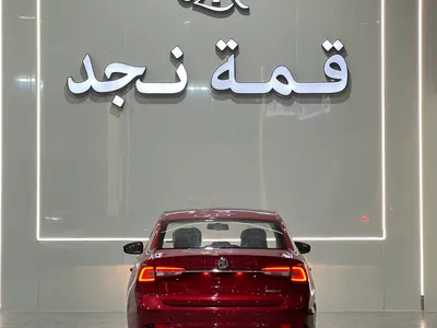 2025 ام جي ام جي 5