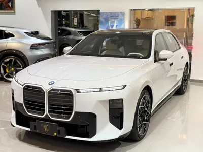 2027 بي ام دبليو الفئة السابعة 735أي