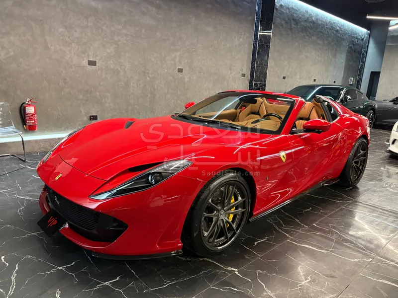 2022 Ferrari 812 GTS