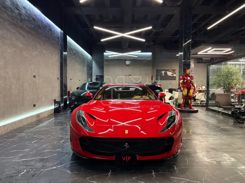 2022 Ferrari 812 GTS