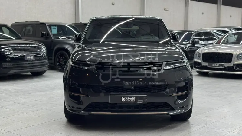 2023 لاند روفر رينج روفر سبورت اس اي دايناميك