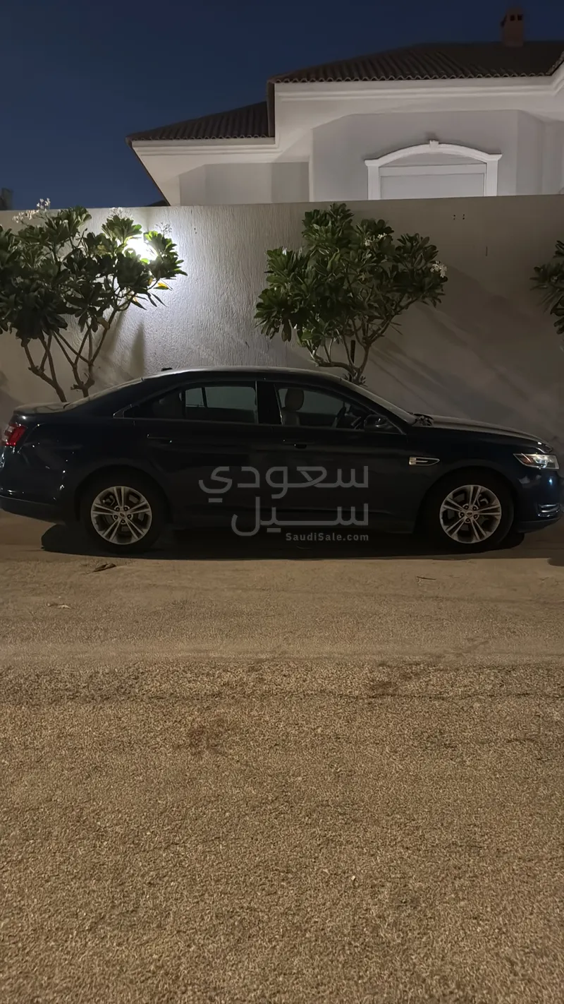 2017 فورد توروس اس اي ال