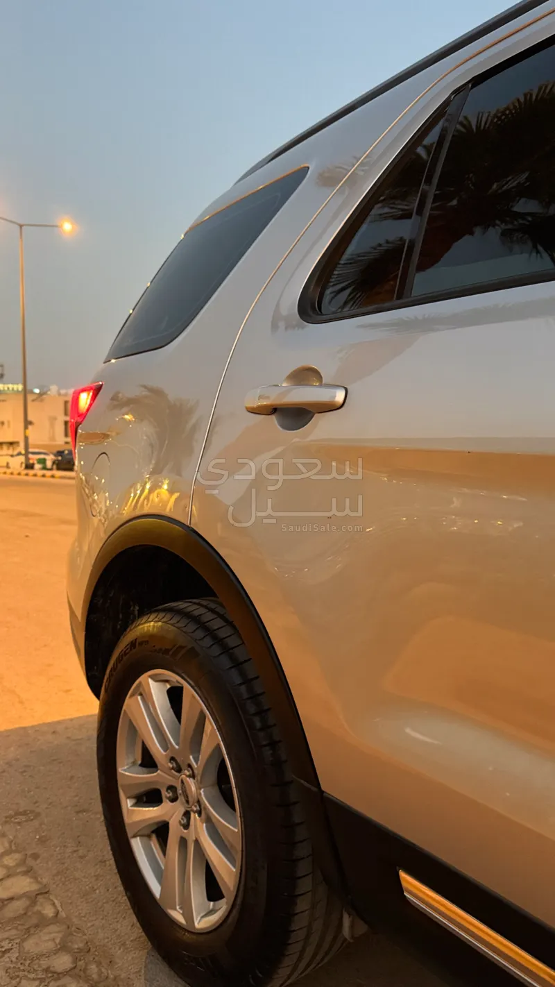 2019 فورد اكسبلورر اكس ال تي