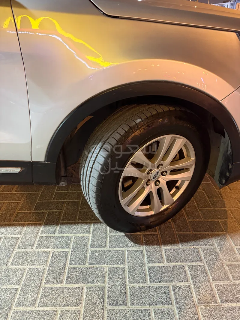 2019 فورد اكسبلورر اكس ال تي