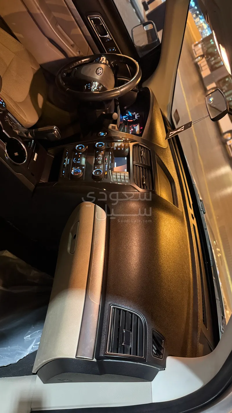 2019 فورد اكسبلورر اكس ال تي