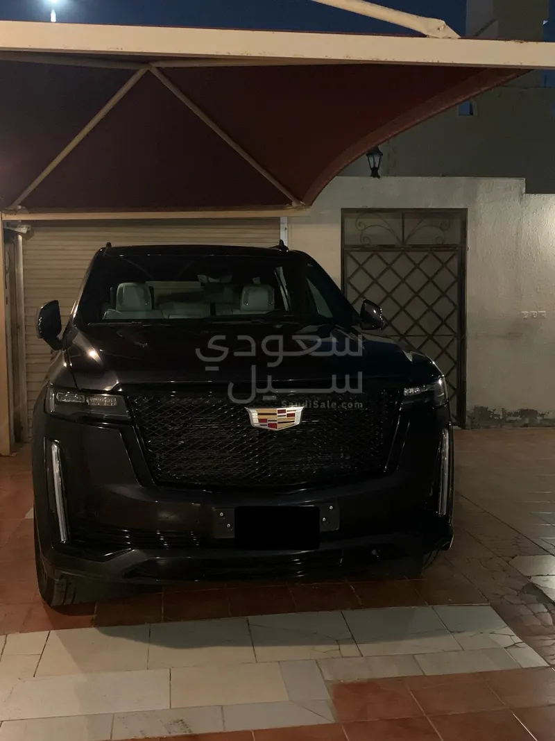 2023 كاديلاك اسكاليد سبورت