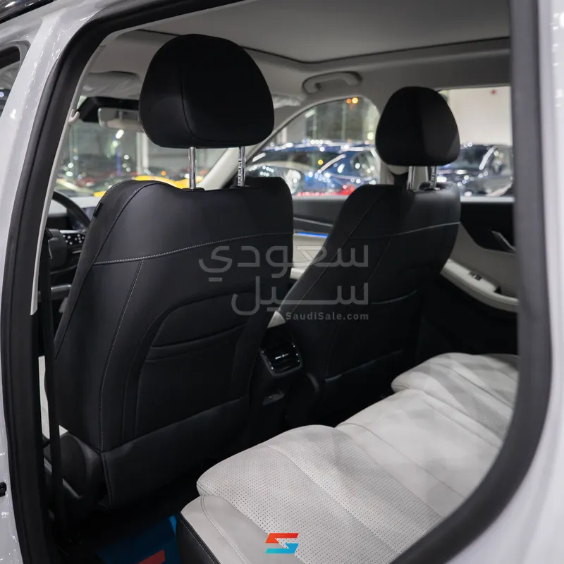 2026 شيري جاكو جي 5