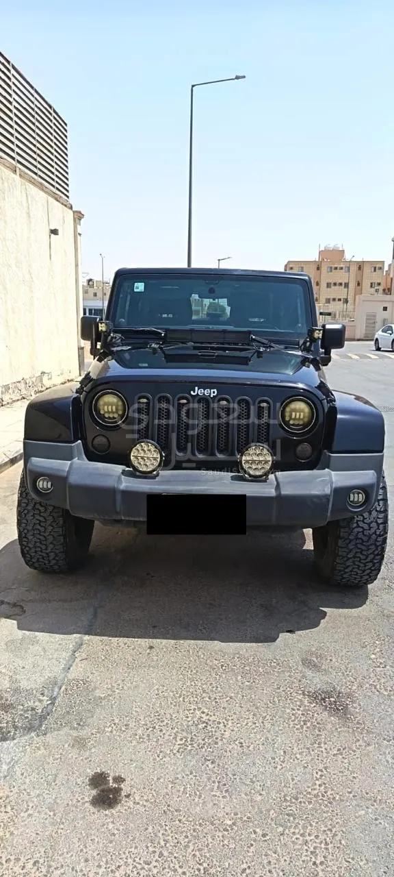 2011 جييب رانجلر صحارى