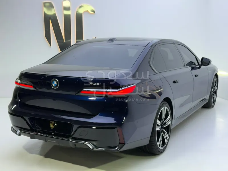 2024 بي ام دبليو الفئة السابعة 740أي