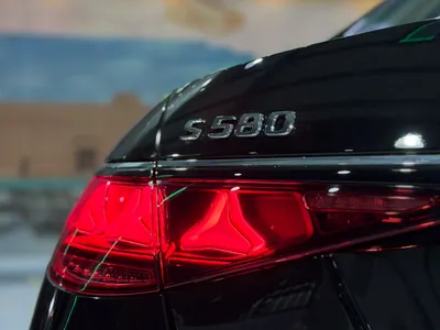 2027 مرسيدس - بنز إس 580