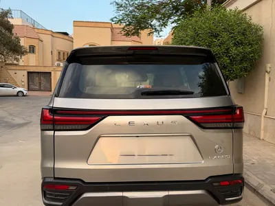 2023 لكزس إل إكس 600 BB
