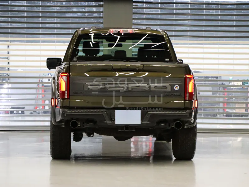 2024 فورد اف 150 رابتور