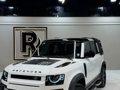 2021 لاند روفر ديفيندر 110 اتش اس اي