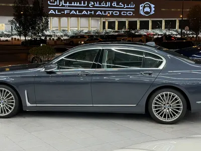 2020 بي ام دبليو الفئة السابعة 730 إل أي
