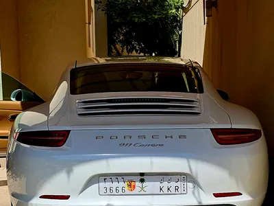 2015 بورش 911 كاريرا