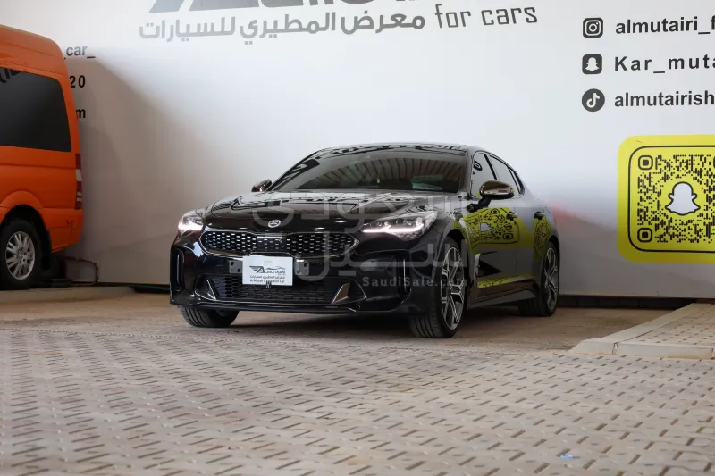 2020 كيا ستينجر