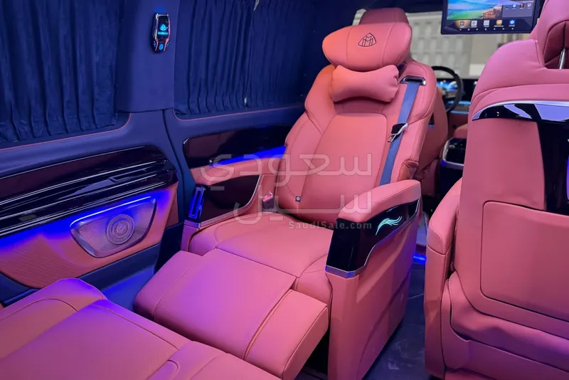 2025 مرسيدس - بنز فيتو