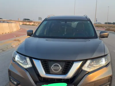 2021 نيسان اكس - ترايل