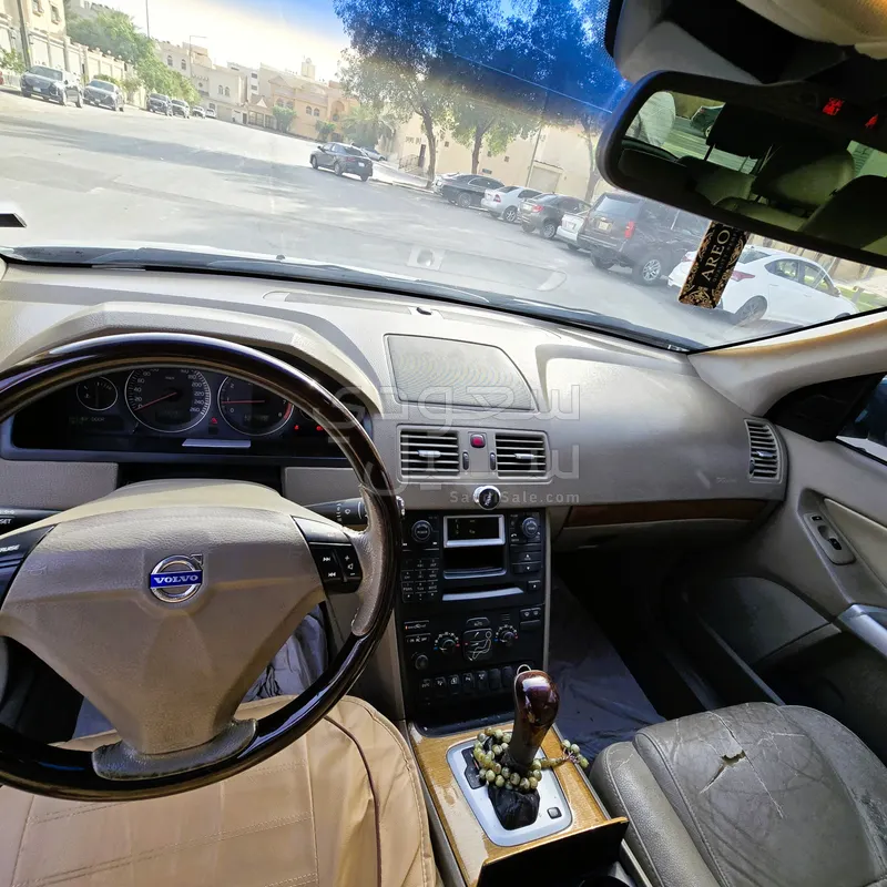 2004 فولفو اكس سي 90