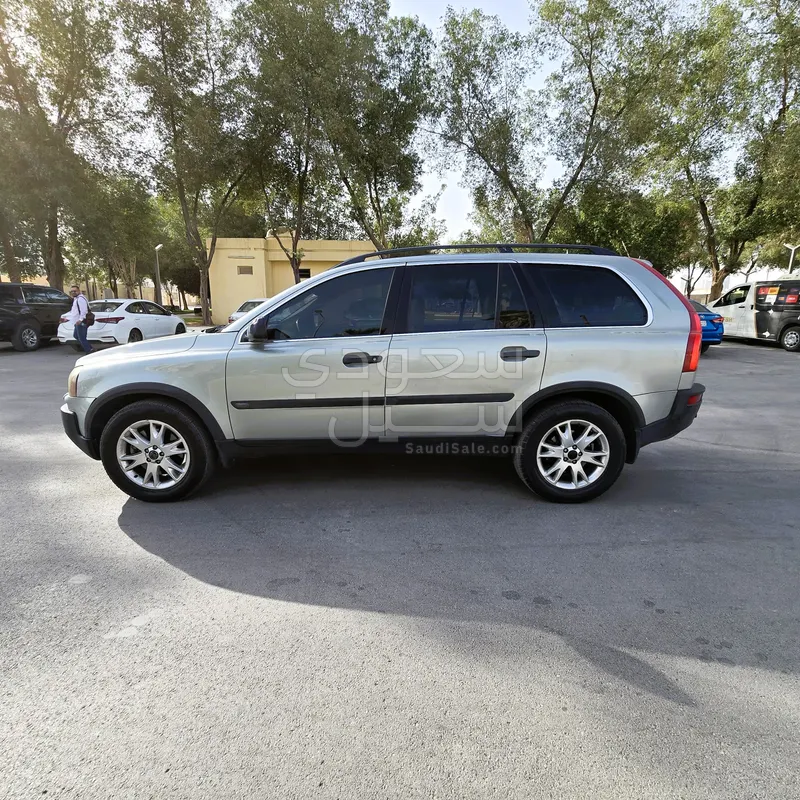 2004 فولفو اكس سي 90