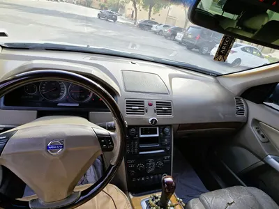 2004 فولفو اكس سي 90