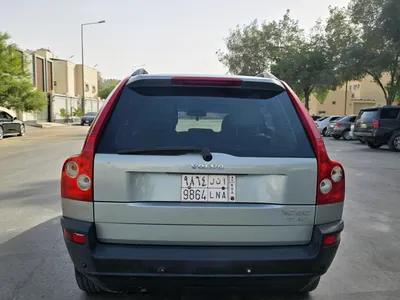 2004 فولفو اكس سي 90