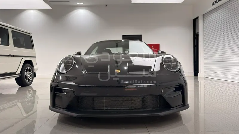 2025 بورش 911 جي تي 3 تورينغ