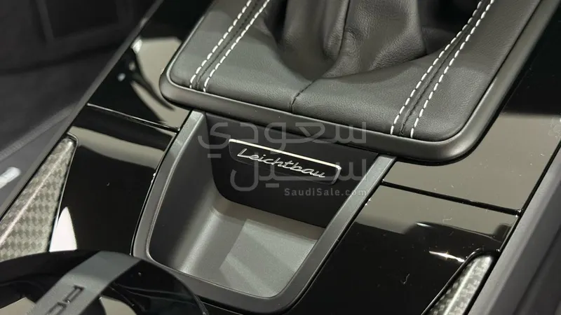 2025 بورش 911 جي تي 3 تورينغ