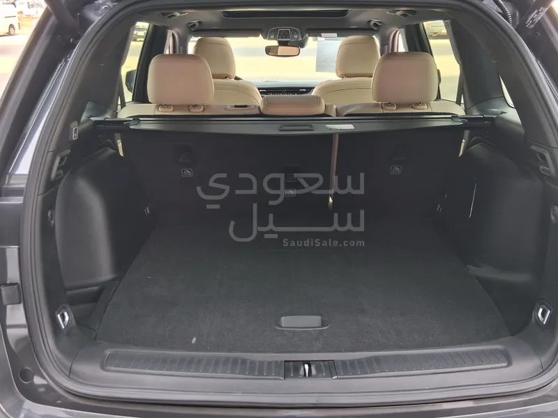 2023 جييب جراند شيروكي ليميتد