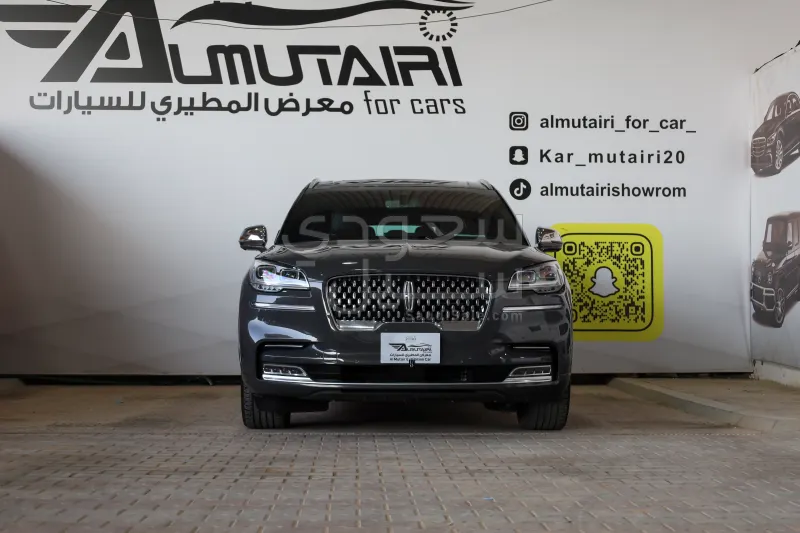 2022 لنكولن افياتور