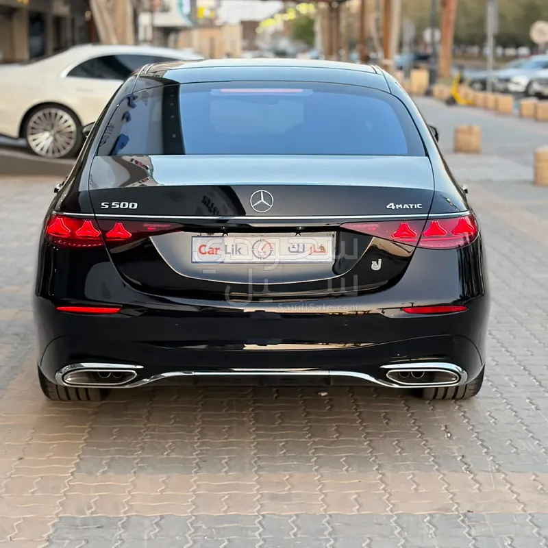 2027 مرسيدس - بنز إس 500