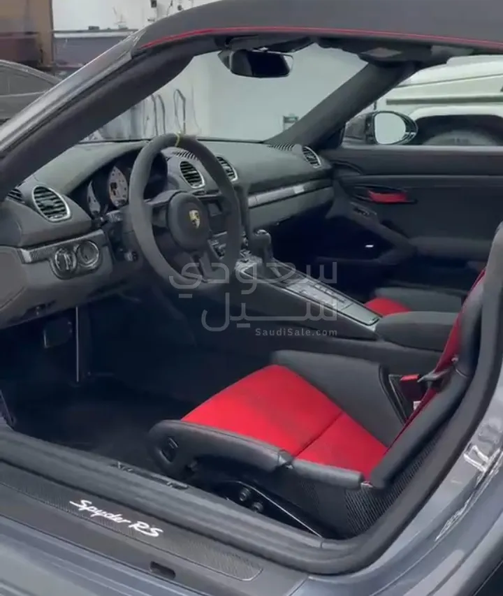 2024 بورش 718 سبايدر ار اس