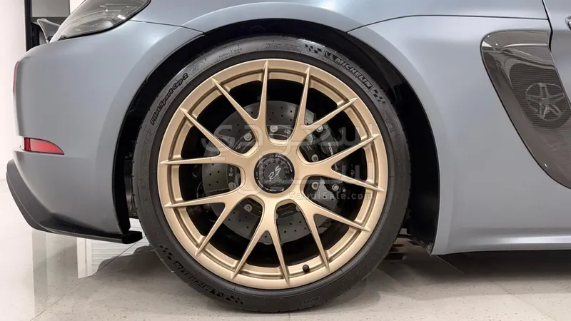 2024 بورش 718 سبايدر ار اس