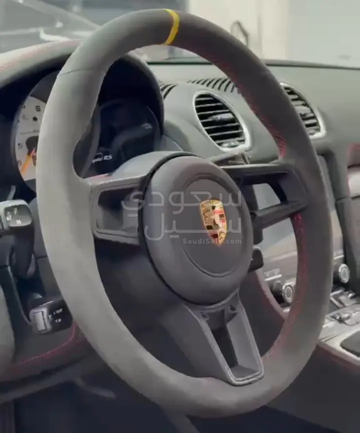 2024 بورش 718 سبايدر ار اس
