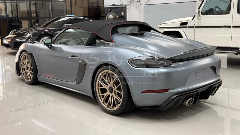 2024 بورش 718 سبايدر ار اس